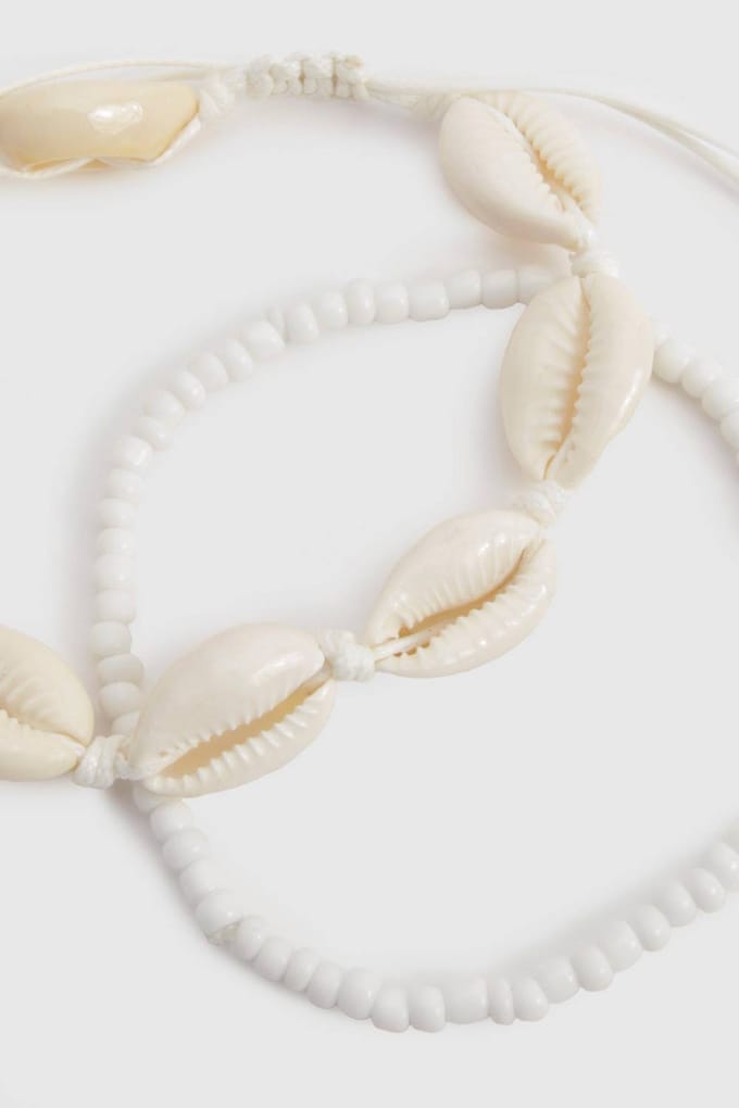 boohoo Dames Shell & Bead Enkelband Set | Creme