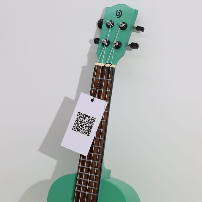 Ambachtelijk gemaakte ukelele - oranje sunburst afwerking (4 snaren)