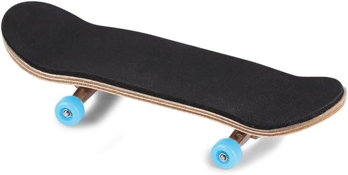 Mini Skateboard - Vingerboard Speelgoed - Vaardigheid Oefenen - Echt Hout - 96 x 28 mm - Lichtblauw