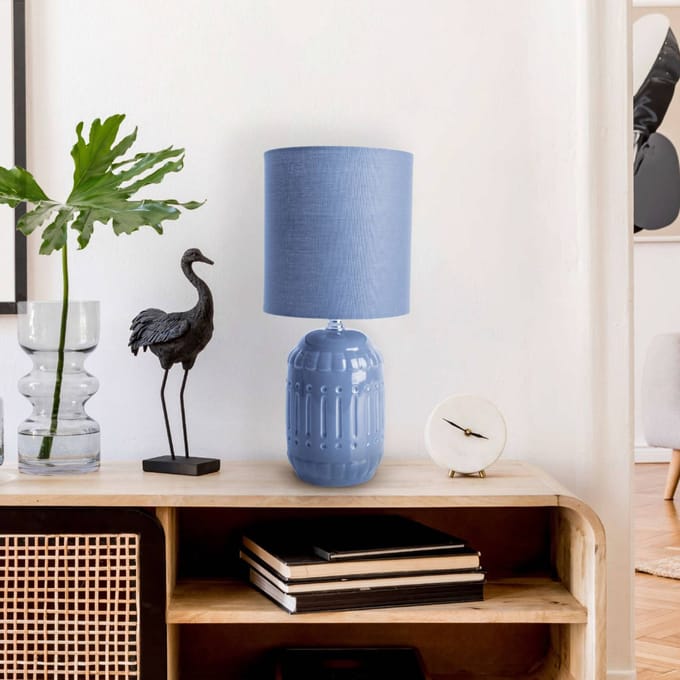 Näve Erida tafellamp, keramiek en textiel, lichtblauw