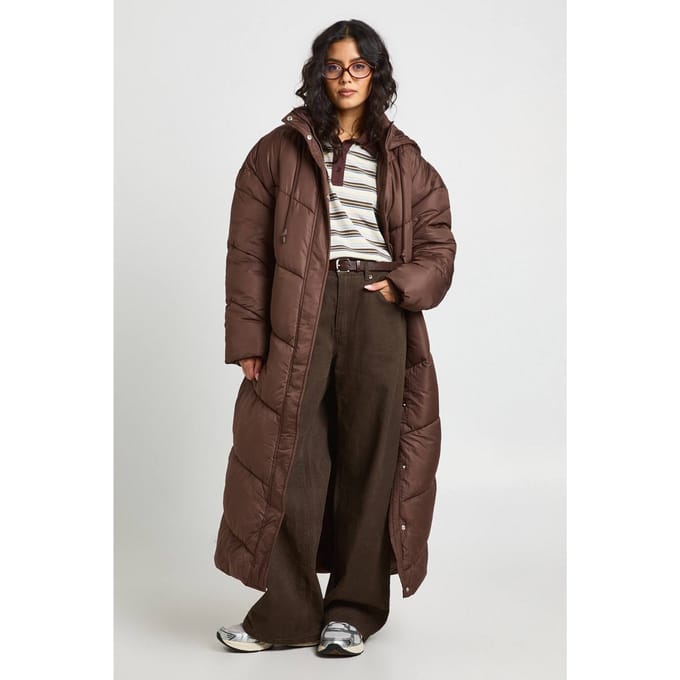 boohoo Dames Maxi Puffer met capuchon en quiltdetails | Chocolate | Maat: 12
