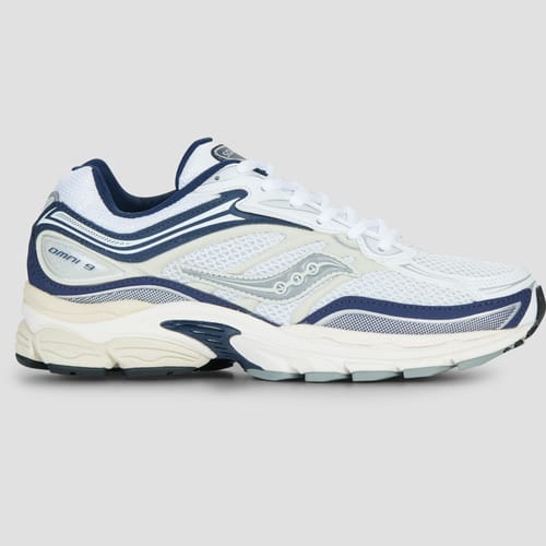 Lage Sneakers Saucony PROGRID OMNI 9 ESSENTIAL