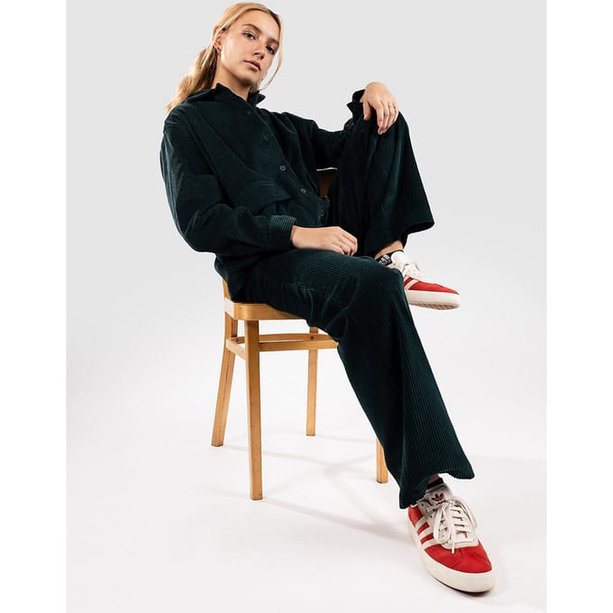 Blue Tomato Baggy Cord Broek groen