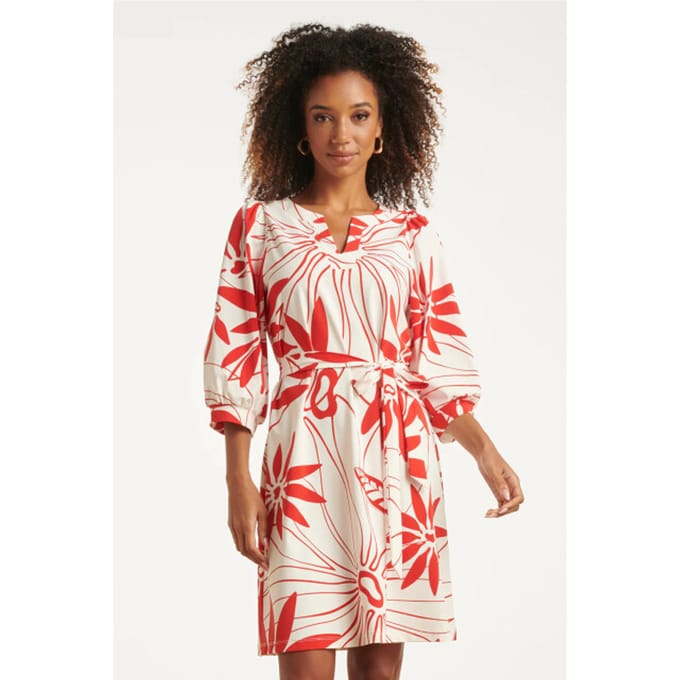 Smashed Lemon Jurk met rode bloemenprint in comfortabele travelstof |
