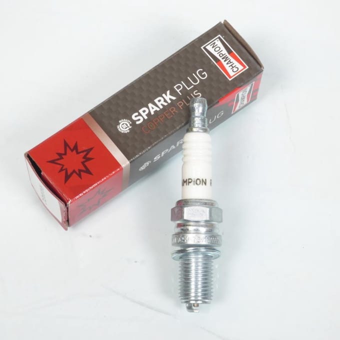 Bougie d'allumage Champion pour Deux Roues RA59GC Neuf