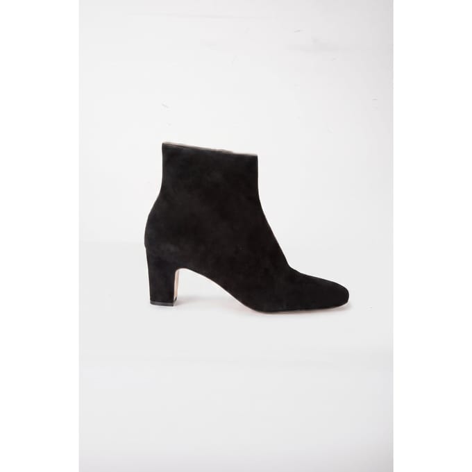 LK Bennett Conway Block Heel Burgundy Maat: 37 | Laarzen Outlet | Dames | Zwart