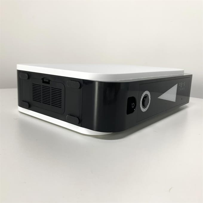 Zuurstofconcentrator Huishoudelijke draagbare zuurstofmachine Zuurstofinhalatiemachine Huishoudelijke zuurstofconcentrator Verneveling Negatieve ionen black