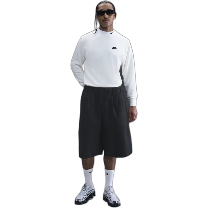 Nike Club Oversized Shorts, zwart