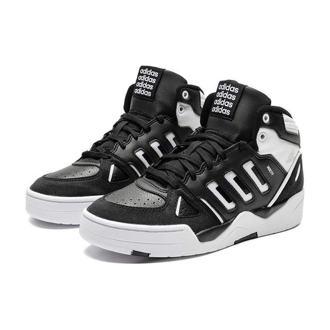Trainers adidas