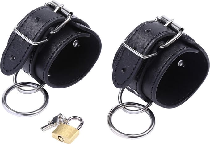 Ohmama Fetish - O-Ring Locked Wrist Restraints
