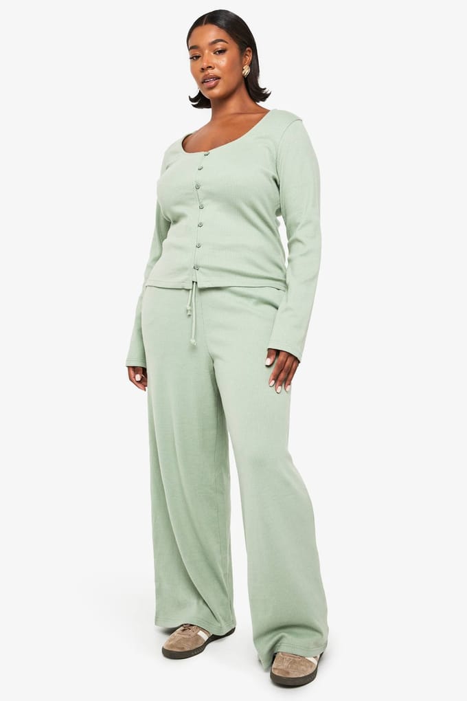 boohoo Dames PLUS ENKELKANAALS TAILLEBAND ZACHT GERIBBELD | Sage | Maat: 18
