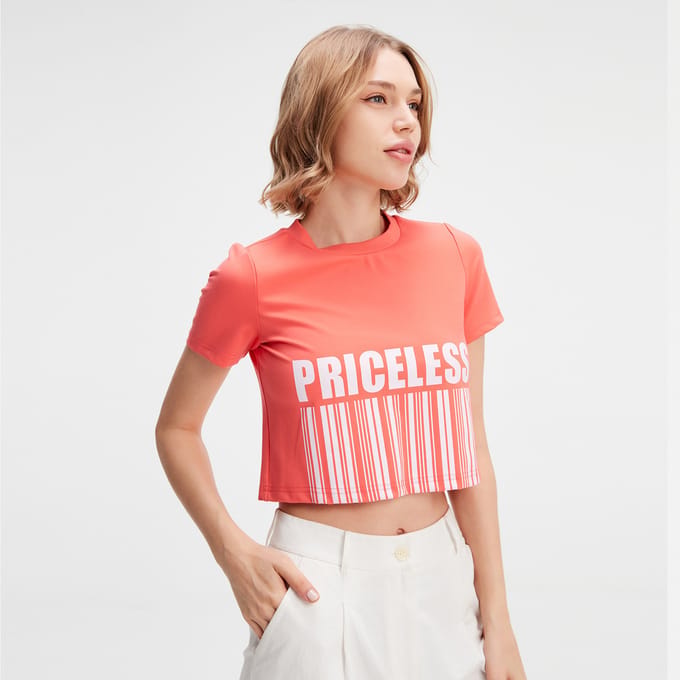 Typo print crop t-shirt