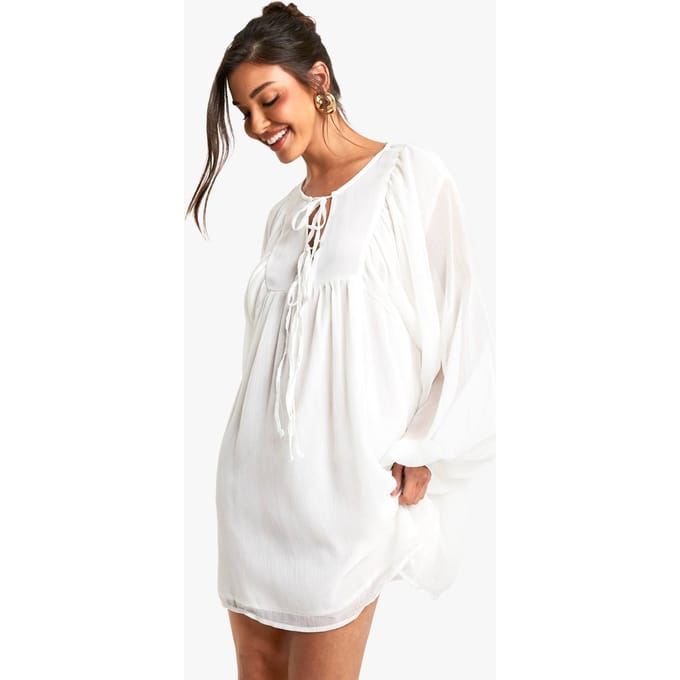 boohoo Dames Crinkle Chiffon Smock Jurk | Creme | Maat: 38