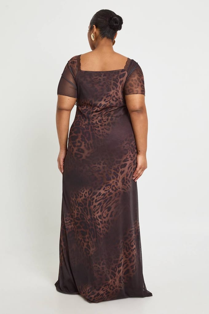 boohoo Dames Plus Leopard Kanten Rand Engelmouw Slip Jurk | Brown | Maat: 16