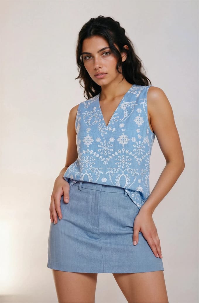 MI PIACE - Travel Top Mouwloos Print Denim Embroidery 2425 Bleached - Maat : XS