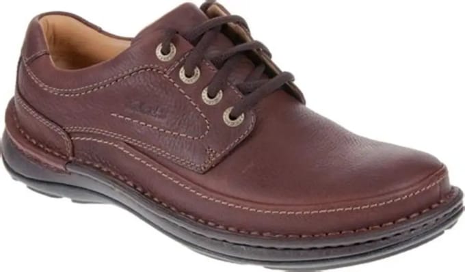 Nette Schoenen Clarks -