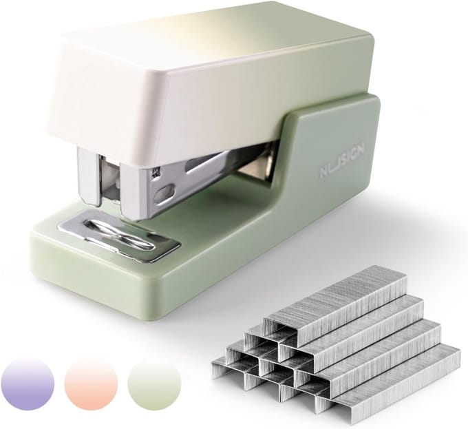 Mini Nietmachine - Kantoor Nietmachine - Papier Verwerken - Compact Ontwerp - 80 gram - Groen-wit Gemengd