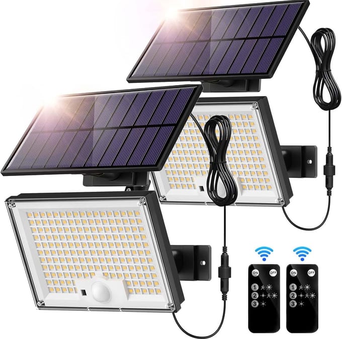 Zonne-energie Buitenlamp met Bewegingssensor en 172 LEDs - 3 Modi, IP65, LED-Spot met 5 Meter Kabel (2 Stuks)