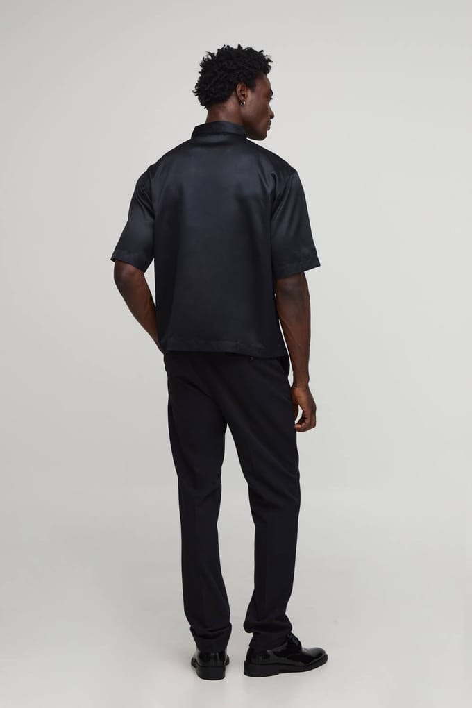 Oversized Boxy Half Sleeve Quarter Zip Shirt | Black | Size Medium