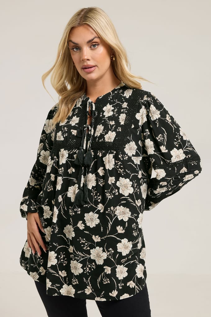 Yours Zwarte Blouse Met Gehaakte Bloemen Size 42