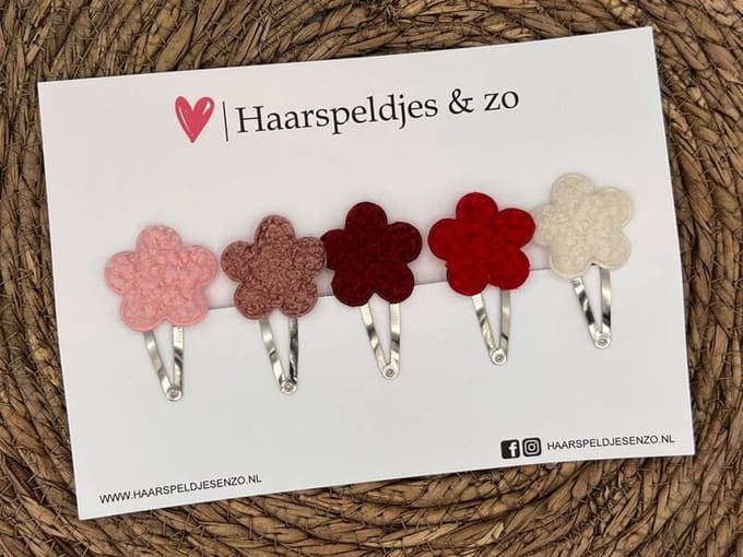 Haarspeldje Teddy setje 2 - pluizig - bloemetjes — 5 cm speldjes