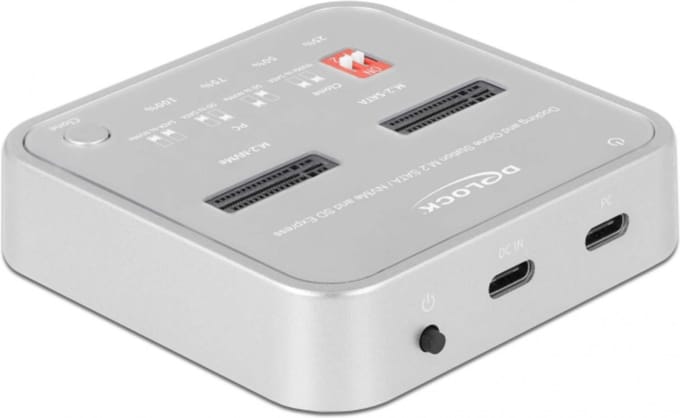 Delock Docking Station for 1 x M.2 NVMe SSD + 1 x M.2 SATA SSD with SD Express (SD 7.1) Card Reader and Clone Function