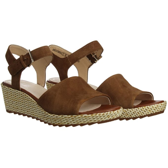 Clarks Kamara Sun Dames Bruine Wedges