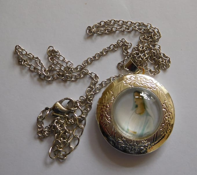 Ketting met hanger Maria inkl. kadeaudoosje