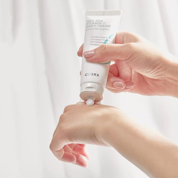 COSRX - Crème quotidienne rafraîchissante AHA BHA à la vitamine C white