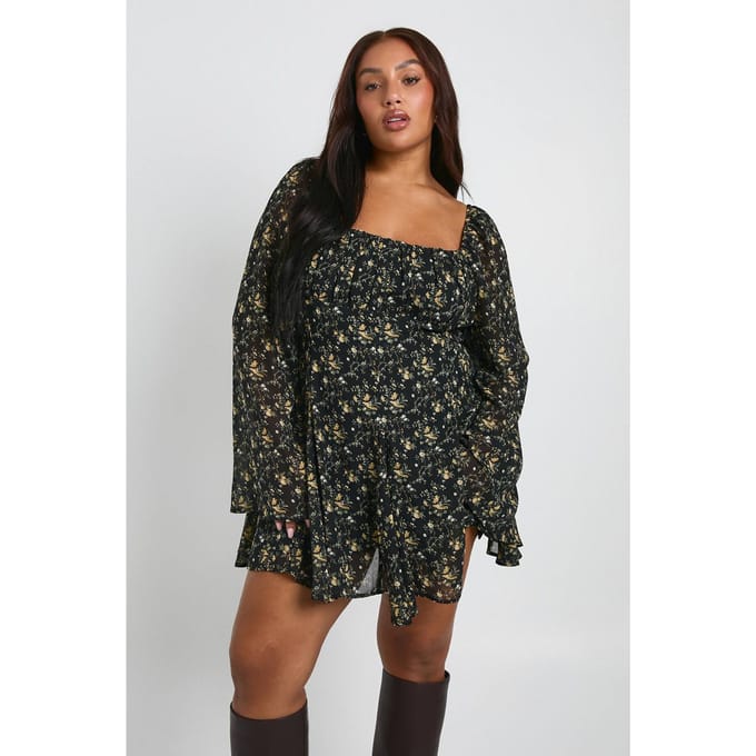 boohoo Dames Plus Floral Chiffon Godet Skater | Black | Maat: 26