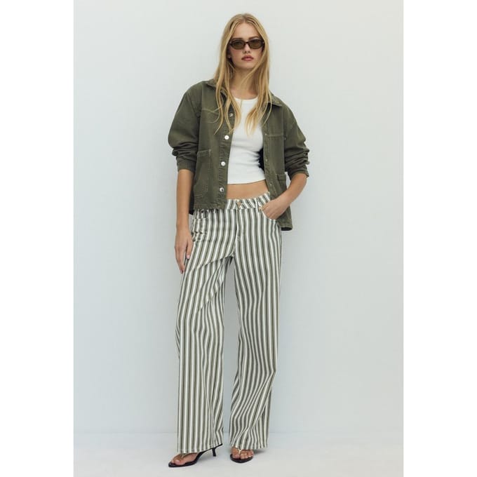 Stradivarius Denim jas met opgezette zakken  Kaki L