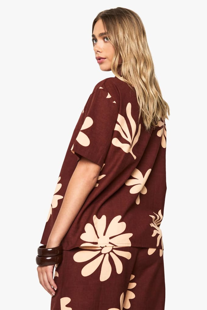 boohoo Dames Shell Print Linnen Resort Shirt | Chocolate | Maat: 6