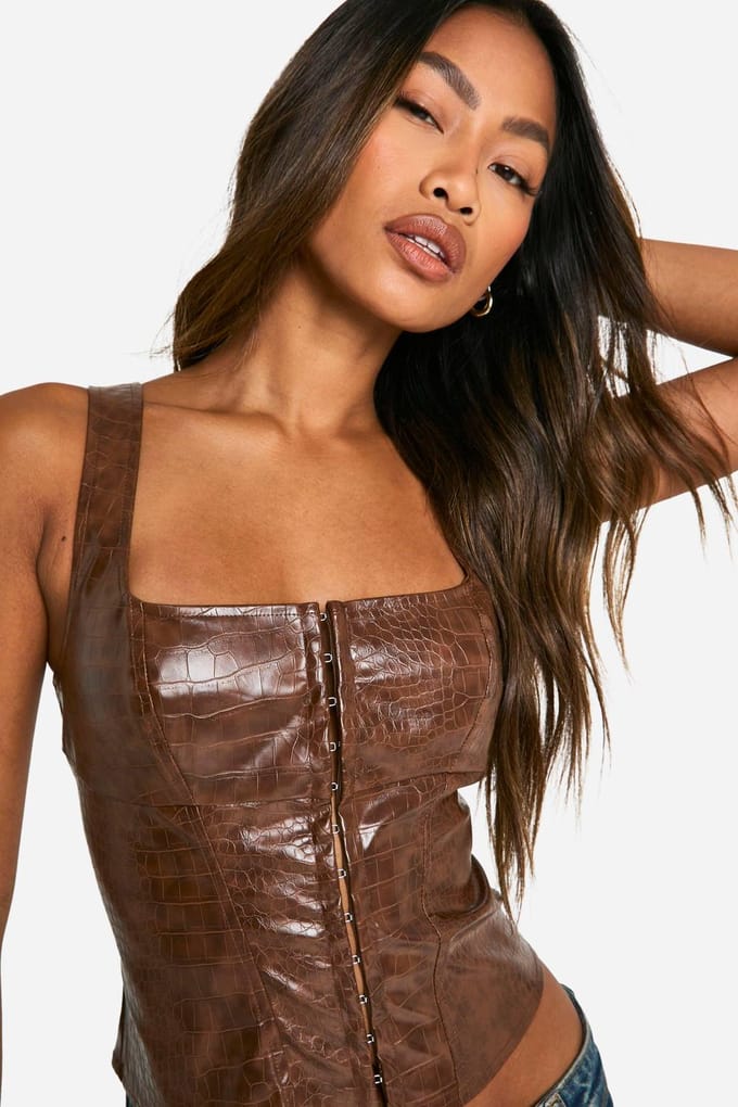 boohoo Dames Croc Nepleer Haak En Oog Korset | Bruin | Maat: 38