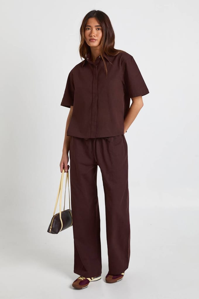 boohoo Dames Chambray Doorknoop Overhemd | Chocoladebruin | Maat: 40