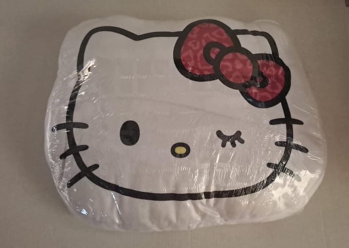 Hello Kitty Vormkussen Wit
