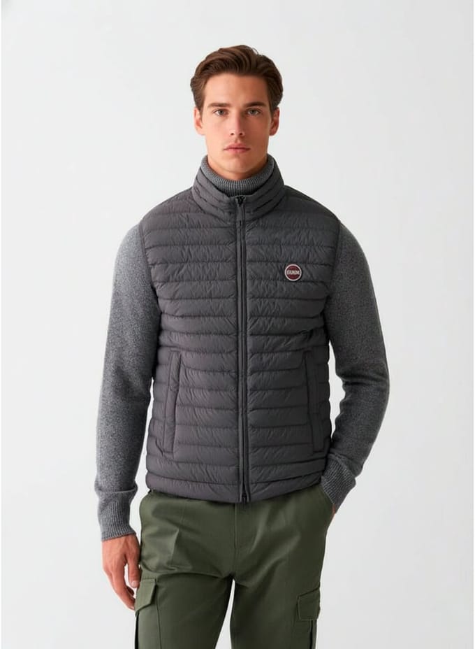 Colmar Lichtgewicht gilet van veren met grijs trekkoord