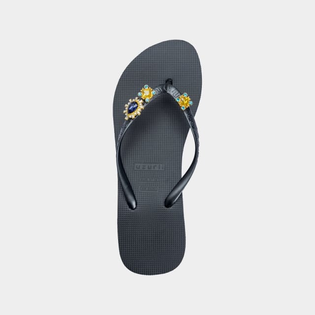 Uzurii T mid heel switch black