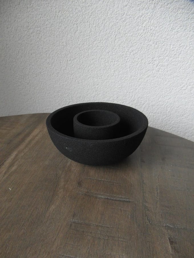 Kandelaar - Branded by - kandelaar Puck zwart - 10,5 cm rond