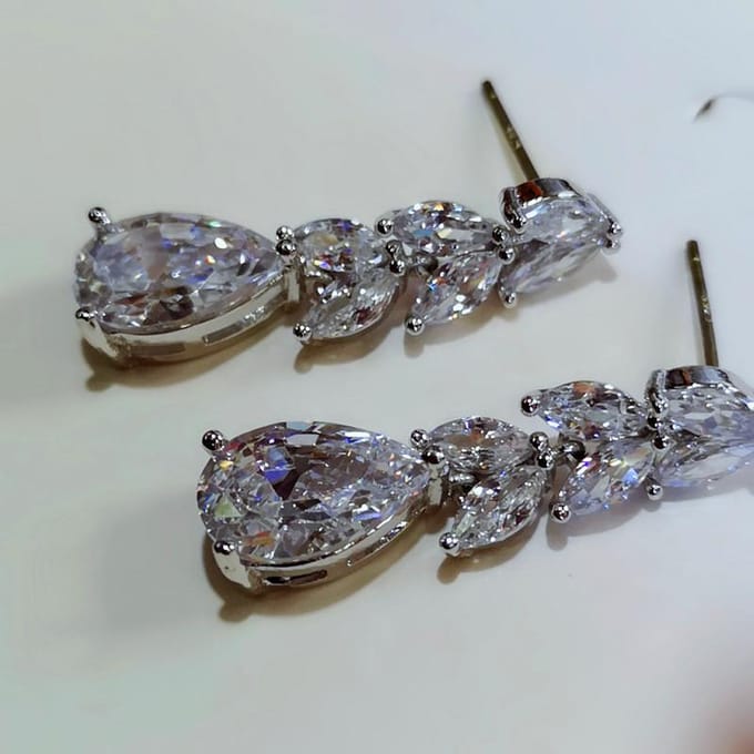 POMOiii Vrouwen Drop Earring Wedding Band Sieraden Leave & Water Drop Shape Earring Zirkoon Nieuwe Mode Bruidsaccessoires