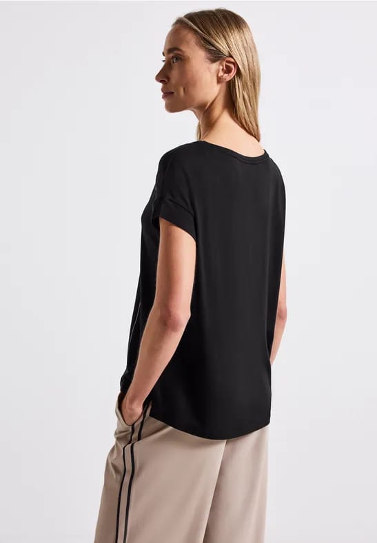 Shirt met fijne lijntjes
