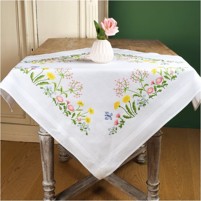Vervaco - Tafelkleed kit Veldbloemen - PN-0143565