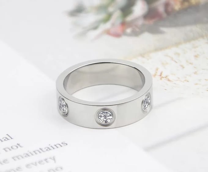 Soraro Ring Zirkonia | Zilverkleurig | Ringen Vrouwen | 18mm | Ring Dames | Dames Cadeau