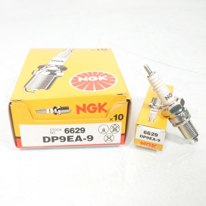 Bougie d'allumage NGK pour Moto KTM 500 TXC Après 2000 Neuf