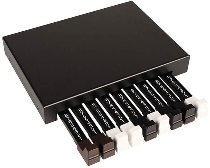 Crumar D9U - Electrisch orgel