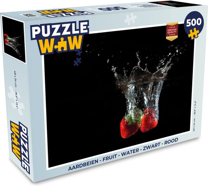 Puzzel Aardbeien - Fruit - Water - Zwart - Rood - Legpuzzel - Puzzel 500 stukjes