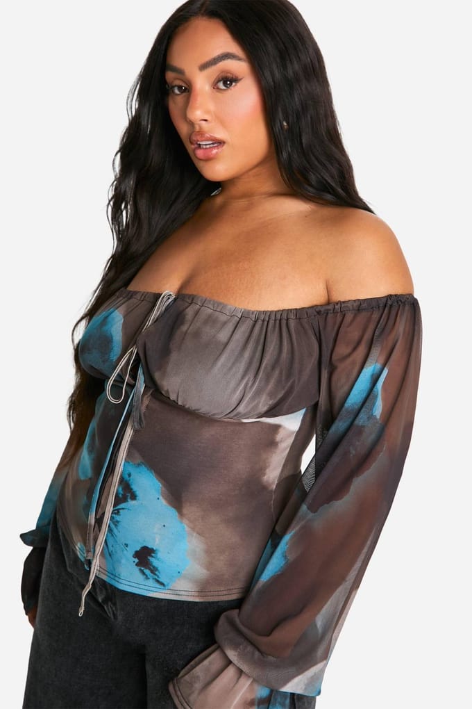 boohoo Dames Plus Large Floral Mesh Sleeve Bardot Korset Top | Chocoladebruin | Maat: 56