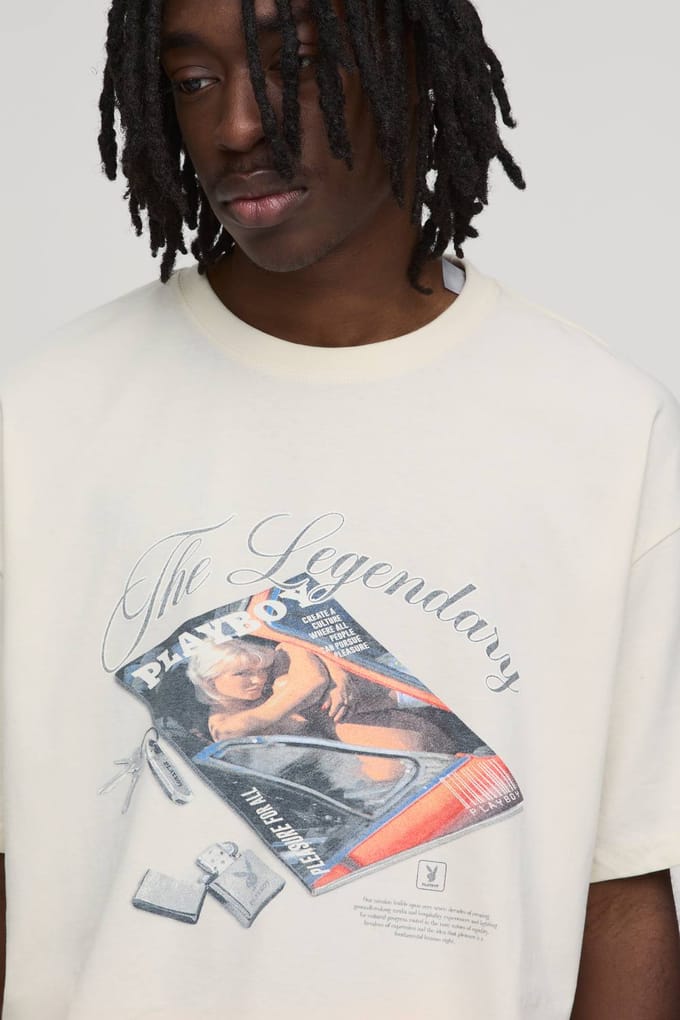Oversized The Legendary Playboy Gelicentieerd Bedrukt T-shirt | Ecru | Size Medium