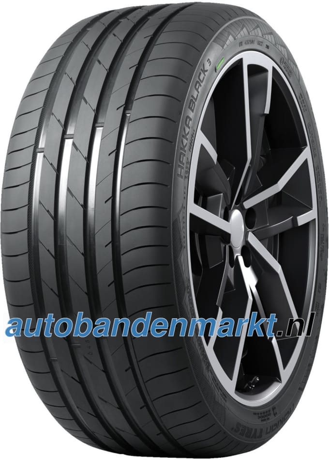 Nokian Hakka Black 3 ( 225/50 R18 99W XL )