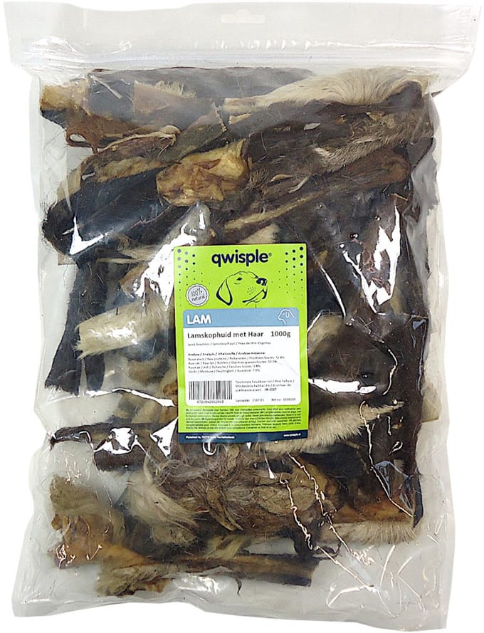Qwisple Lamskophuid met haar - Gedroogde Natuurlijke Hondensnacks Lam - 1000 gr