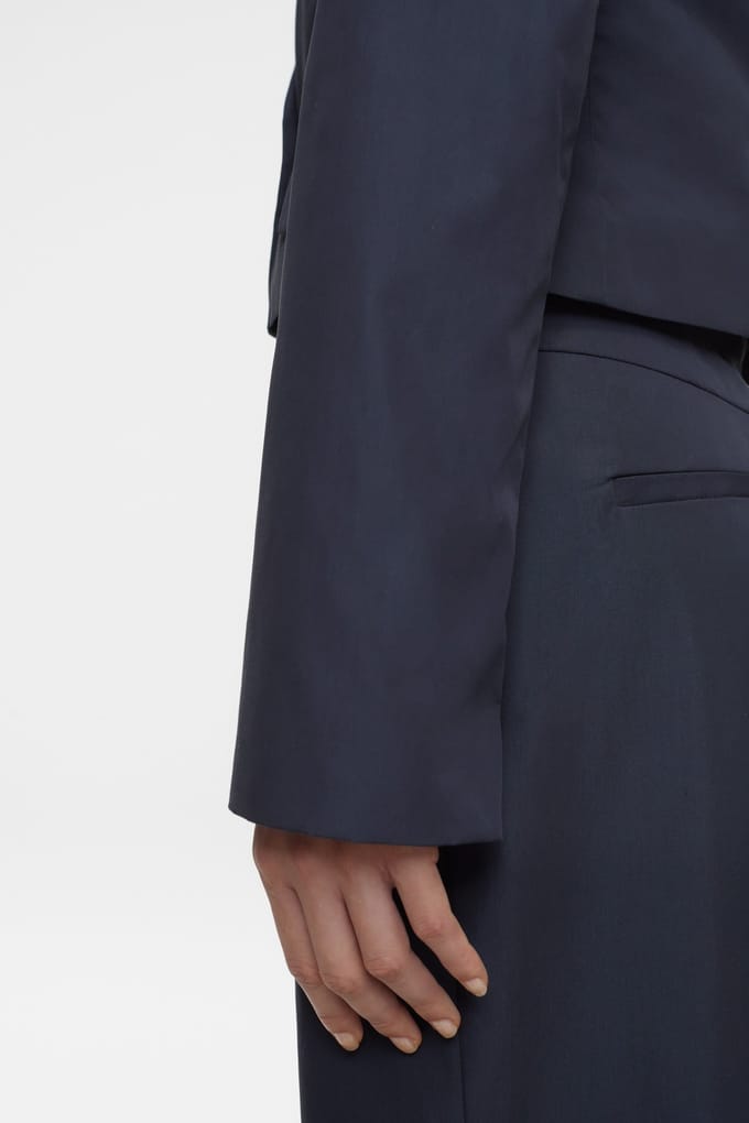 Closed Fitted Blazer Space Blue Maat: L | Outlet | Dames | Blauw
